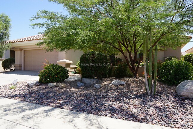 Building Photo - 78585 Autumn Ln