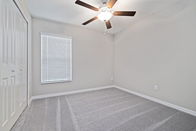 Building Photo - Epperson community 4-Bed Oasis with Granit...