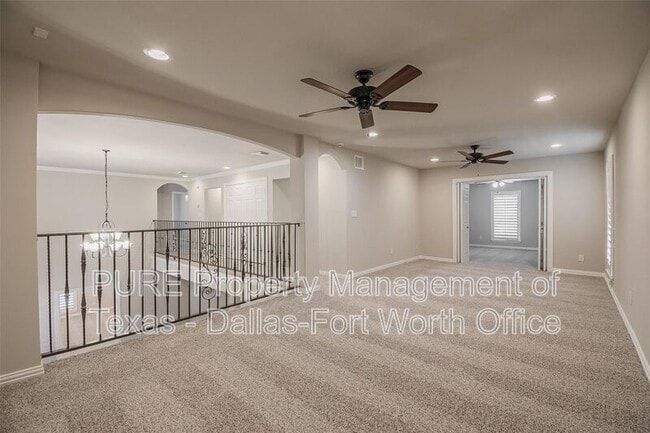 Building Photo - 3313 Country Club Rd