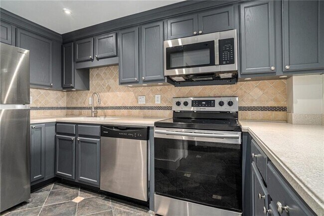 Building Photo - 199 14th St NE