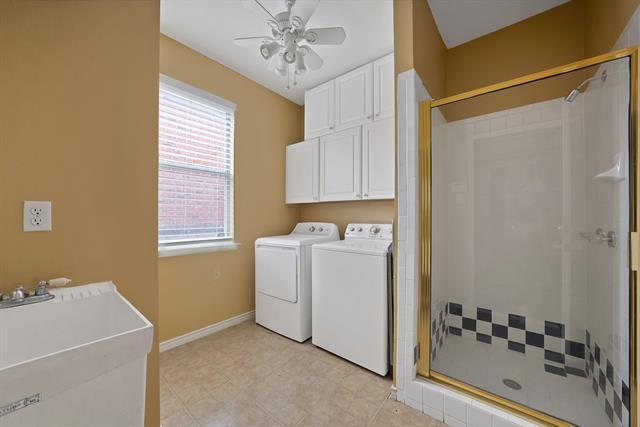 Building Photo - 2116 Houlton Ln