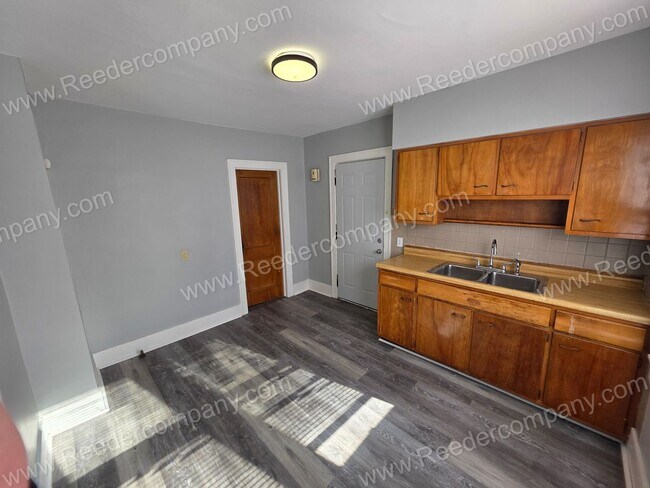 Building Photo - 4838 Walsh Ave