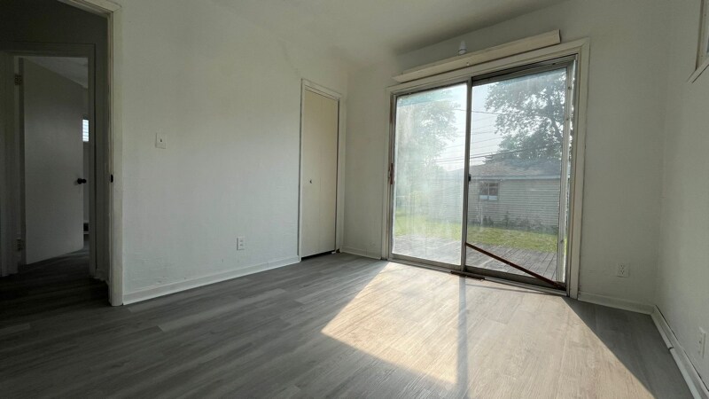 Building Photo - 11755 Berwyn Ave