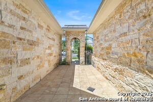 Building Photo - 12 denbury
