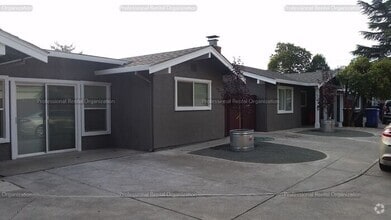 Building Photo - Coming Soon!! One of Napa's finest