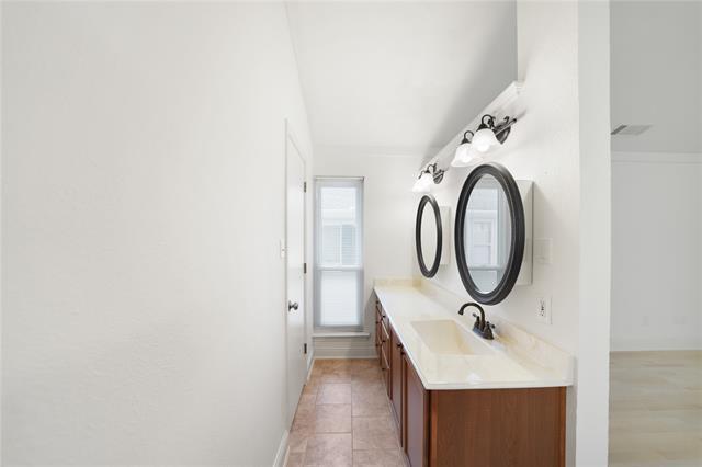 Building Photo - 3609 Brookshire Dr