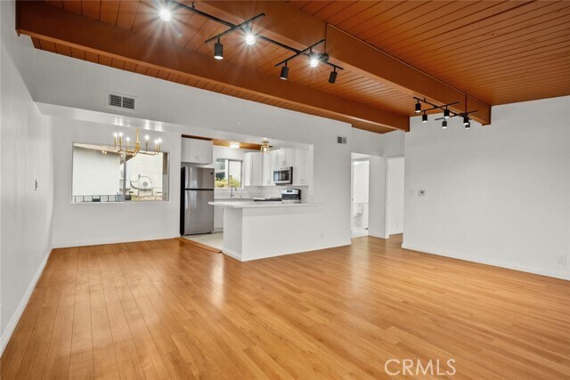 Building Photo - 2159 La Canada Crest Dr