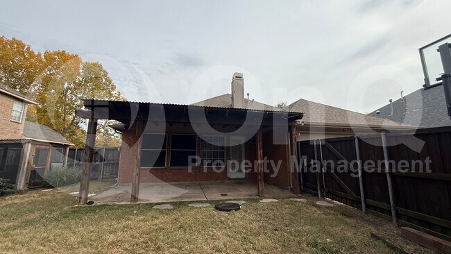 Building Photo - 6201 Grantham Dr