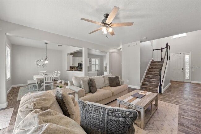 Building Photo - 14019 Crater Cir