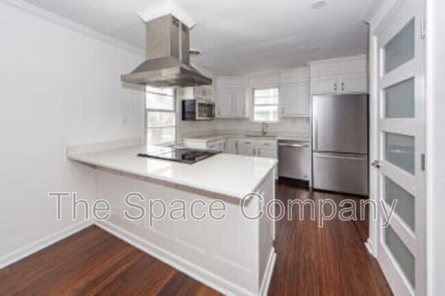 Building Photo - 333 Ashley Ave