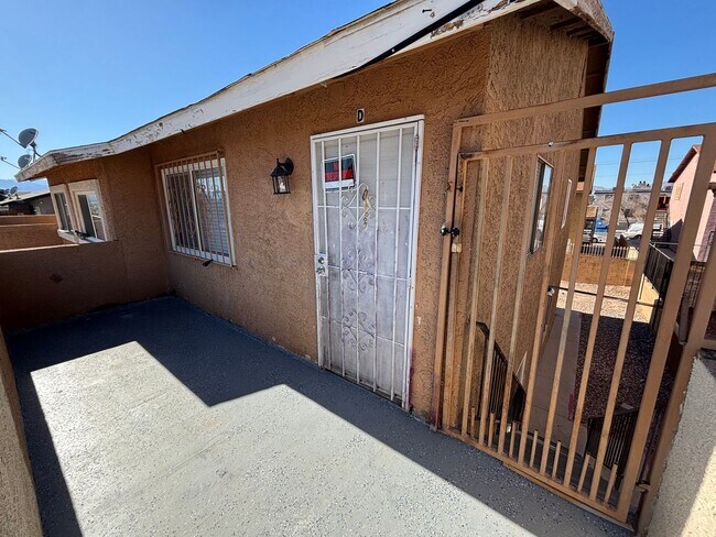 Building Photo - 6940 Hopkins Dr