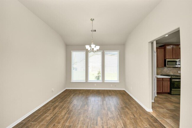 Building Photo - 18611 Tanglerose Ct