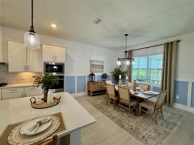 Building Photo - 5612 Lightning Whelk Ln