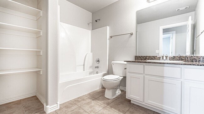 Building Photo - Jones - 261-263 Copper Oaks Dr