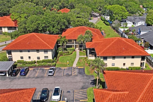 Building Photo - 305 Hammock Pine Blvd
