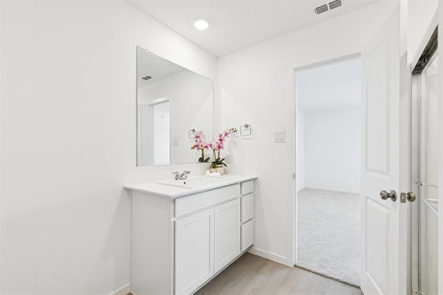 Building Photo - 3029 Tooley Dr