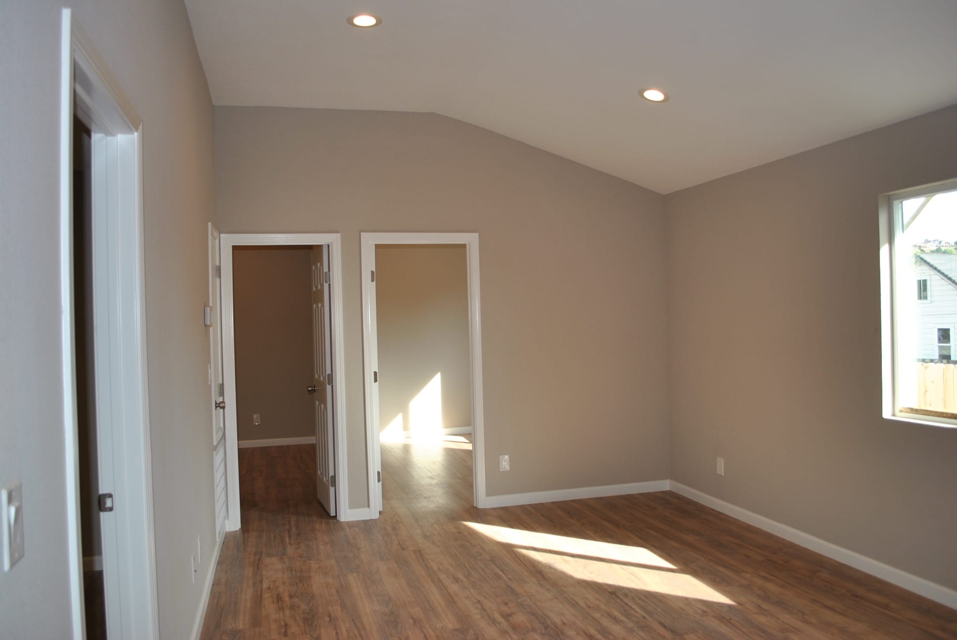 Building Photo - 21391 Locust St