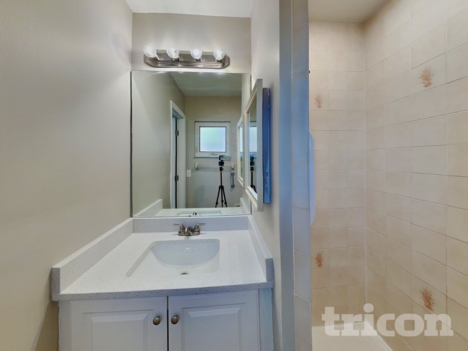 Building Photo - 4185 Bullard St