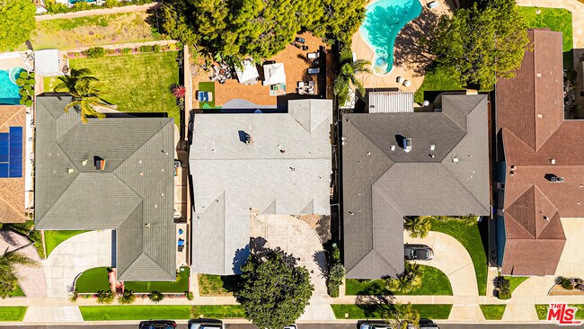 Building Photo - 5604 Shenandoah Ave