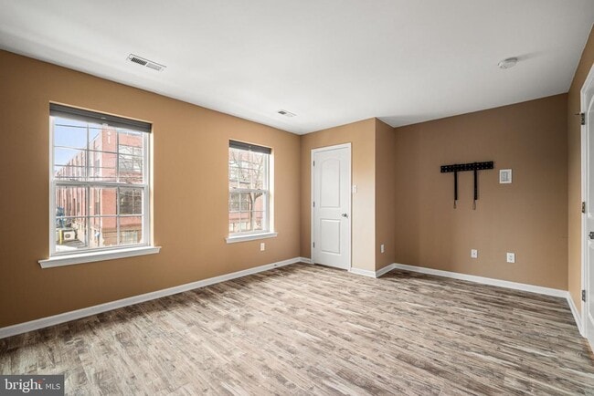 Building Photo - 222 South St