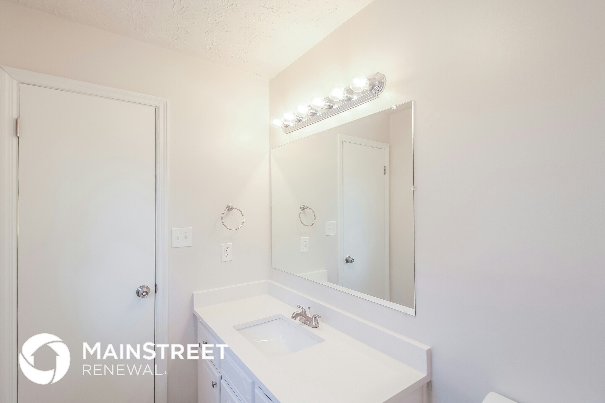 Building Photo - 632 Cloudland Dr