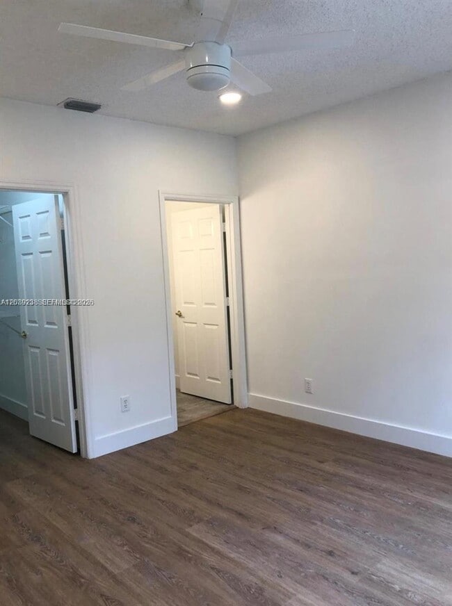 Building Photo - 16231 Emerald Cove Rd