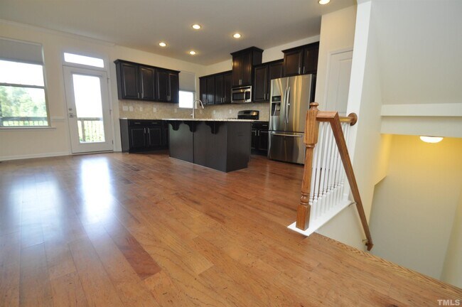 Building Photo - 5405 Cambridgeshire Loop