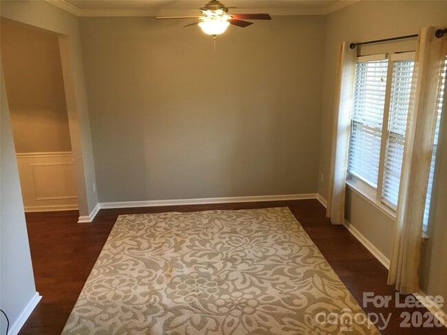 Building Photo - 17819 Delmas Dr