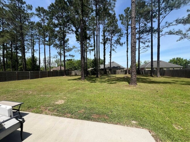 Building Photo - 5775 Shasta Pines Way