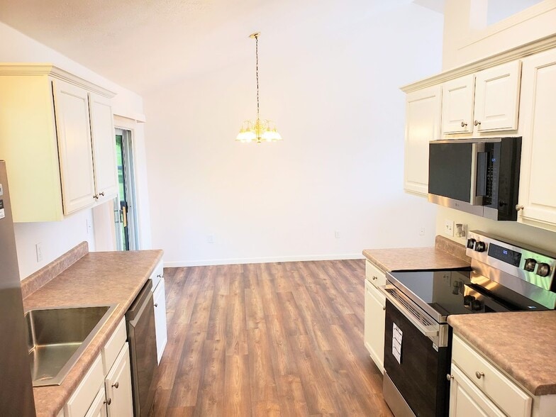 Kitchen to Dining Room - 190 Forest Ln
