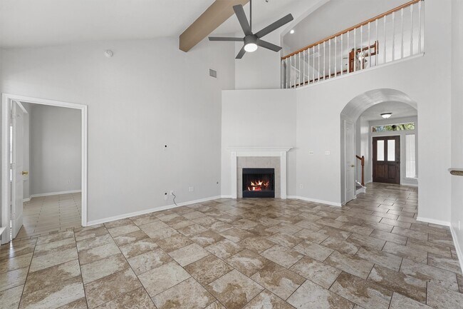 Building Photo - 17206 Stonebridge Trail