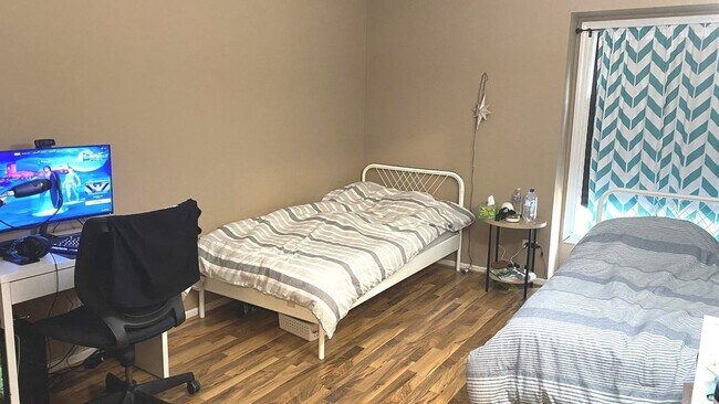 Building Photo - 322 Inverrary Ln