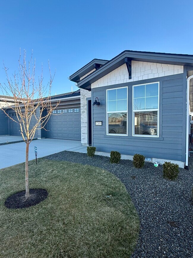 Building Photo - 12059 W Anthos Ln