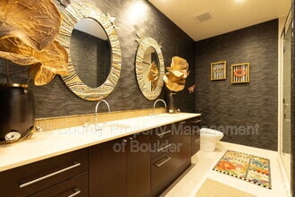 Building Photo - 1155 Canyon Blvd