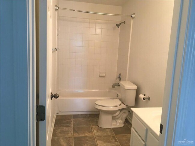 Building Photo - 3618 Wolf Dr