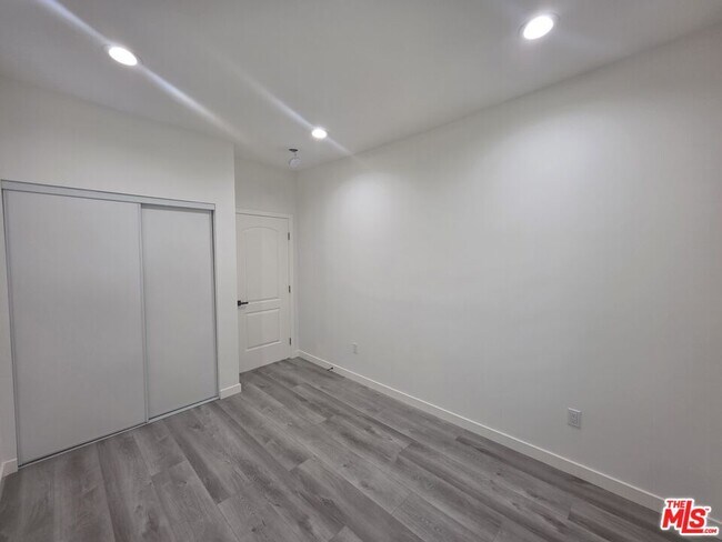 Building Photo - 25226 Loytan St