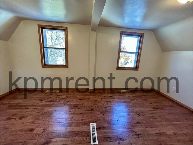 Building Photo - 2113 Oakland Ave E