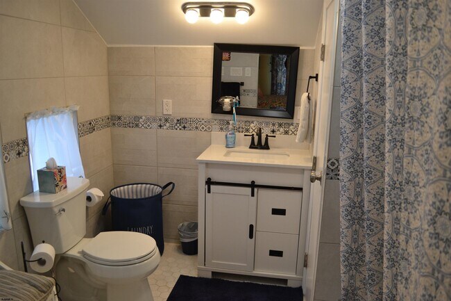 Building Photo - 22 N Buffalo Ave