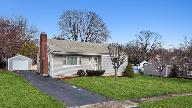 Primary Photo - 200 Lobdell Dr