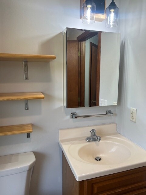 Building Photo - 268 College Hwy