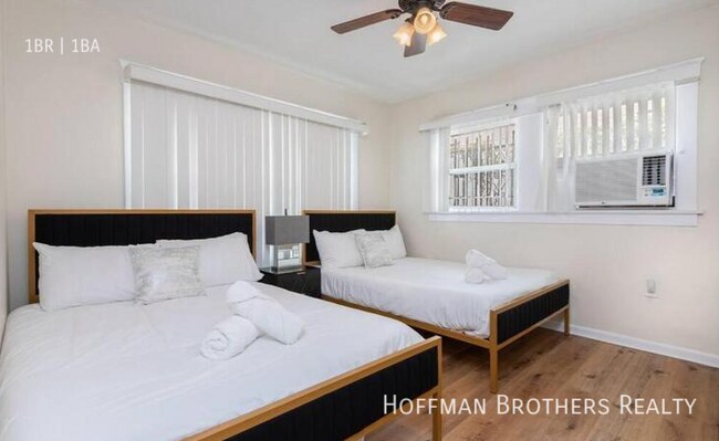 Building Photo - 1161 W 38th St