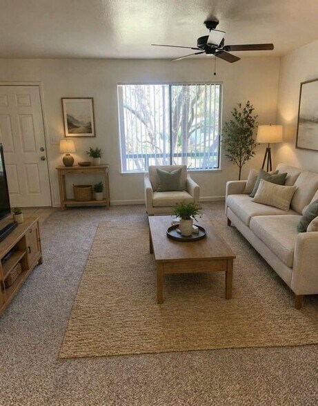 Building Photo - 2821 Mallard Ln