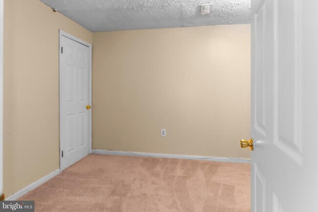 Building Photo - 8514 Rheims Ct
