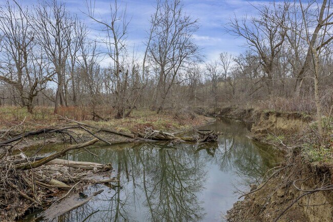 Building Photo - 4075 Gun Barrel Rd NE