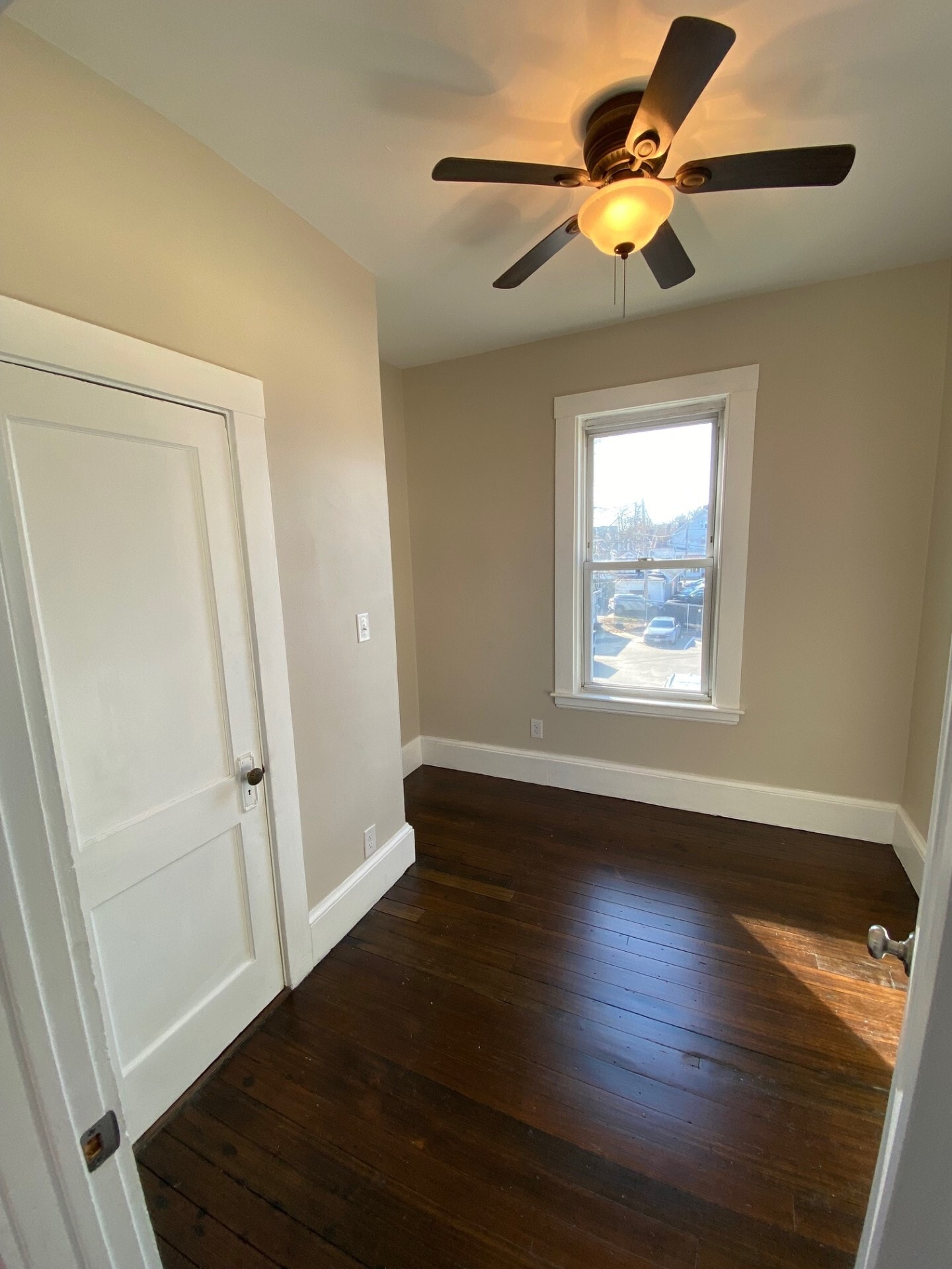 Building Photo - 19 Whitman Ave