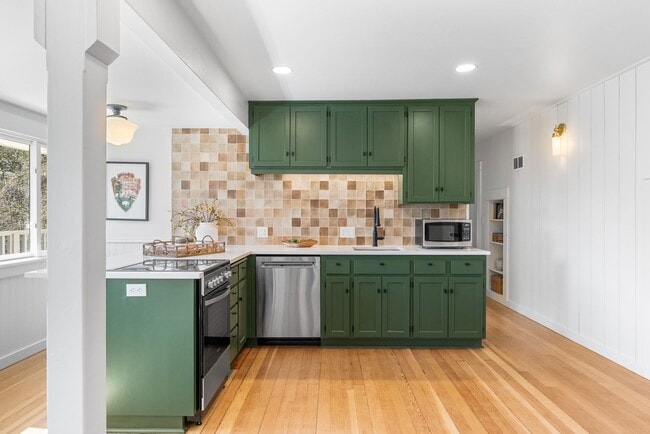 Building Photo - Freshly Remodeled Stunner Perched on the H...