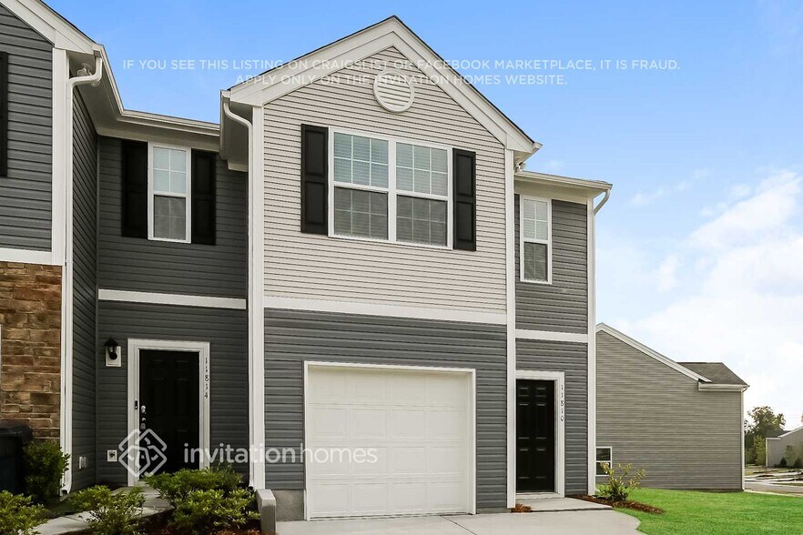 Building Photo - 11810 Brier Vlg Ln