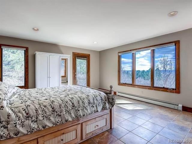 Building Photo - 4760 Lariat Dr