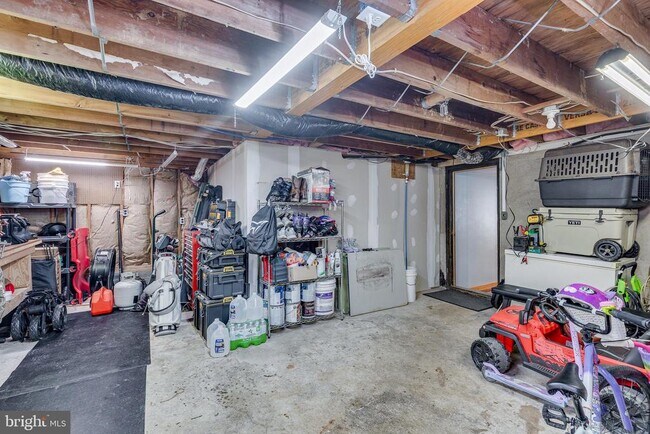 Building Photo - 24 Virginia Trail