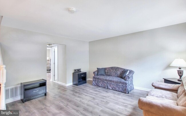 Building Photo - 9919 Boise Rd